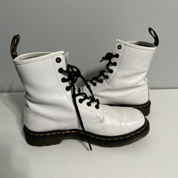 Dr. Martins 1460 white leather boots - Picture 4 of 6